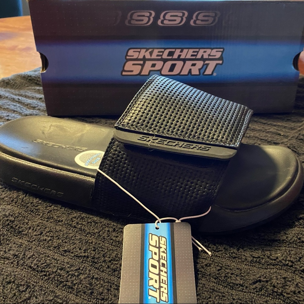 Men’s Sketchers sports slides